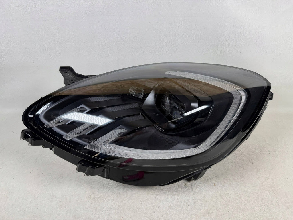 Frontscheinwerfer Ford Puma R1TB13E017 Links Scheinwerfer Headlight SCH9330013385ha