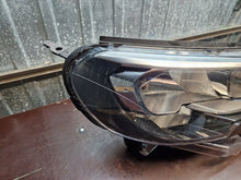 Laden Sie das Bild in den Galerie-Viewer, Frontscheinwerfer Peugeot Expert Traveller 9808572580-00 Rechts Headlight