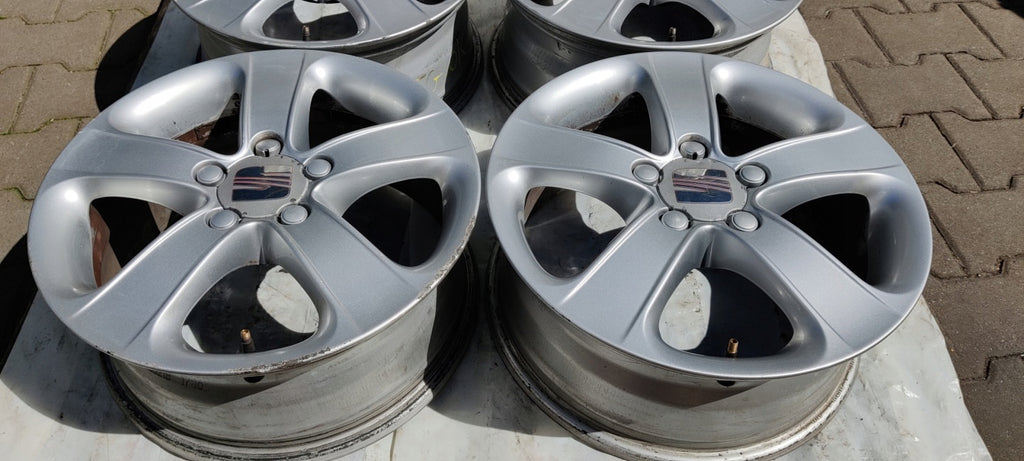 4x Alufelge 16 Zoll 6.5" 5x112 50ET Glanz Silber Seat I Rim Wheel FEL6645209827vh