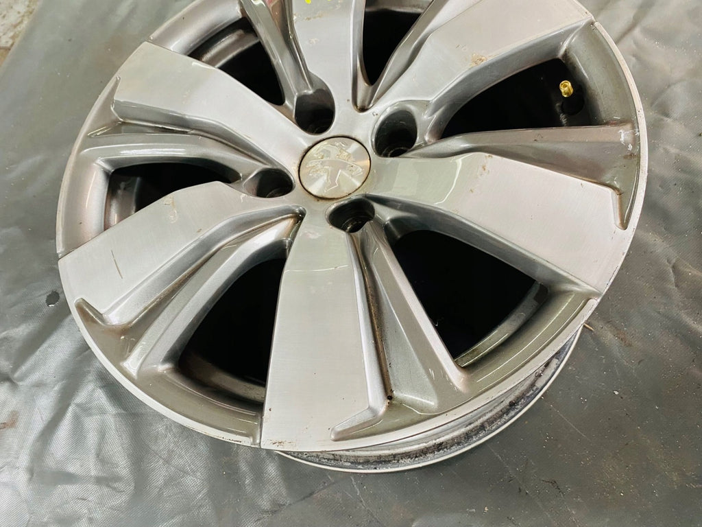 1x Alufelge 16 Zoll 4x108 9678398177 Peugeot 208 I Rim Wheel FEL4776850326ki