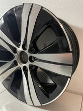 Load image into Gallery viewer, 1x Alufelge 17 Zoll 7.0" 5x112 44 5ET A2064014100 Mercedes-Benz W206 Rim Wheel FEL7356179578at