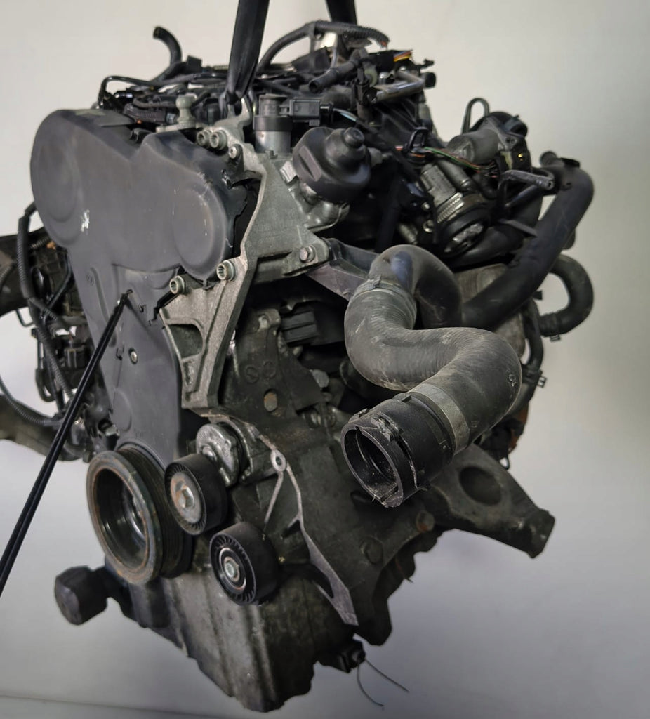 Motor Audi A4 CJCD 2.0 TDI 143PS 110kW Diesel Engine Komplett