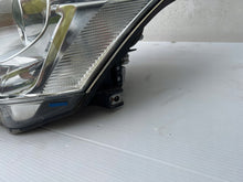 Load image into Gallery viewer, Frontscheinwerfer Kia Sorento Avensis Links Scheinwerfer Headlight