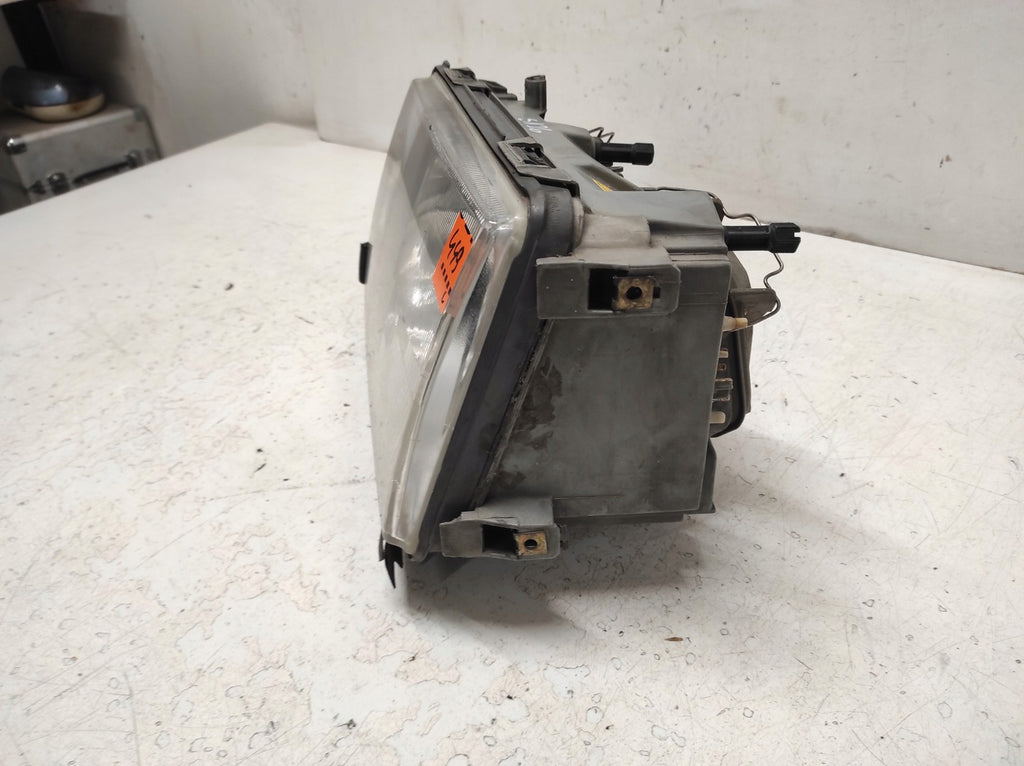 Frontscheinwerfer Mercedes-Benz W124 Links Scheinwerfer Headlight SCH6861105065zc