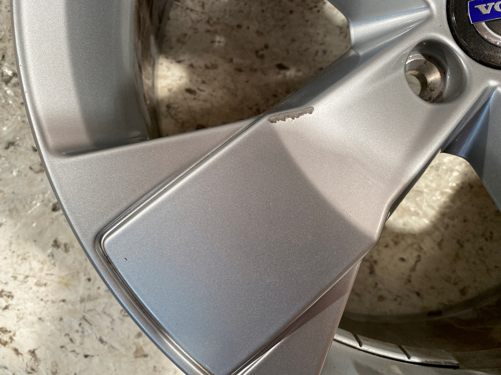 1x Alufelge 18 Zoll 7.5" 5x108 31471553 Volvo Xc40 Rim Wheel