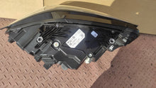 Laden Sie das Bild in den Galerie-Viewer, Frontscheinwerfer BMW G20 5A1A353-05 Full LED Links Scheinwerfer Headlight SCH1735459035oa