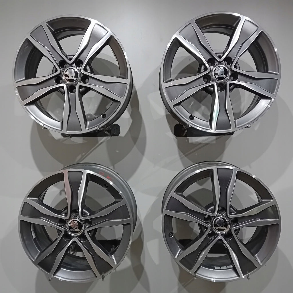 4x Alufelge 17 Zoll 7.0" 5x112 48 5ET Glanz A2054010800 Mercedes-Benz Superb I FEL5651466239tz