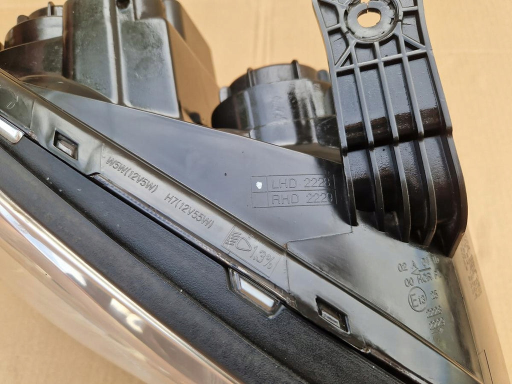 Frontscheinwerfer Opel Antara Rechts Scheinwerfer Headlight SCH2206753343ez