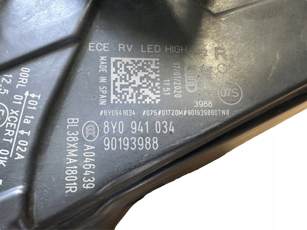 Frontscheinwerfer Audi A3 8Y0941034 LED Rechts Scheinwerfer Headlight