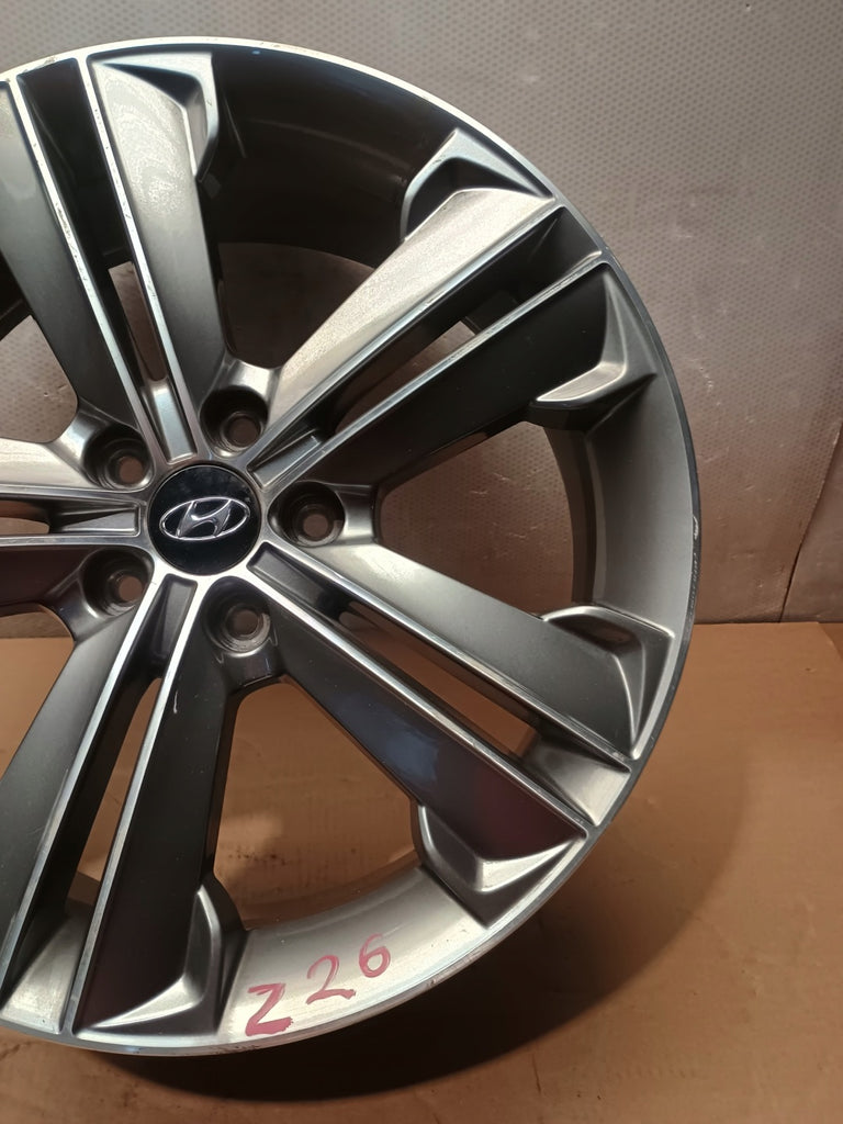 1x Alufelge 19 Zoll 7.5" 5x114.3 49 5ET 52910-B8195 Hyundai Santa I Rim Wheel FEL6700472218mb