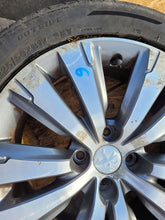 Laden Sie das Bild in den Galerie-Viewer, 1x Alufelge 17 Zoll 7.5" 4x108 29ET 9802462377 Peugeot Rim Wheel FEL4728874130yr