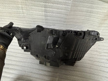 Laden Sie das Bild in den Galerie-Viewer, Frontscheinwerfer Ford FK7B-13W030-CG LED Links Scheinwerfer Headlight SCH1242931420wh