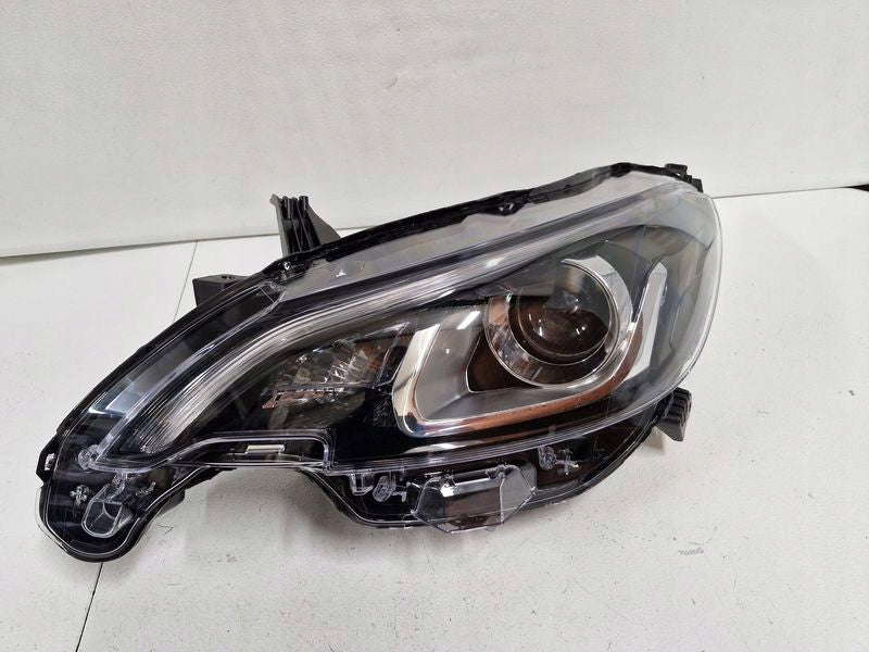 Frontscheinwerfer Peugeot 108 90144088 81150-0H150 Ein Stück (Rechts oder Links)