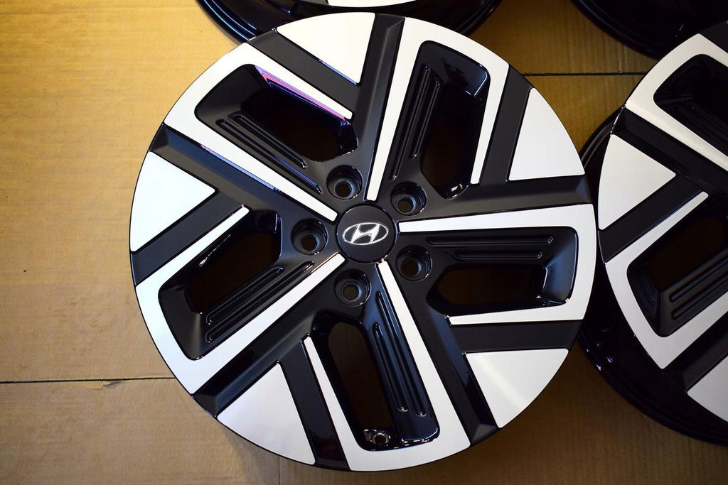 4x Alufelge 17 Zoll 7.0" 5x114.3 50ET Glanz Schwarz 52910-DD100 Hyundai Tucson