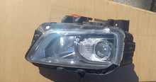 Load image into Gallery viewer, Frontscheinwerfer Hyundai Kona J9921-21010 LED Links Scheinwerfer Headlight