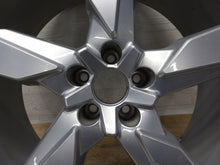 Laden Sie das Bild in den Galerie-Viewer, 1x Alufelge 21 Zoll 8.5" 5x112 34ET Glanz Silber 80A601025A Audi Q5 Rim Wheel FEL6121295425jl