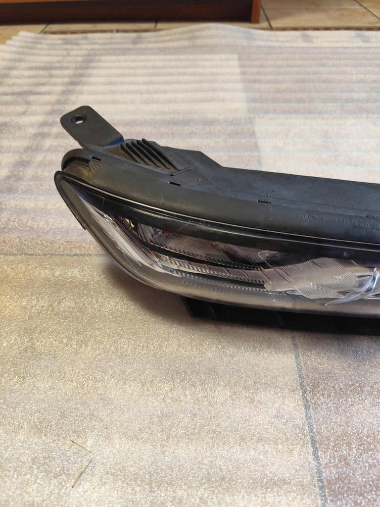 Frontscheinwerfer Hyundai Kona 92202-J90 Rechts Scheinwerfer Headlight SCH3743219293xr
