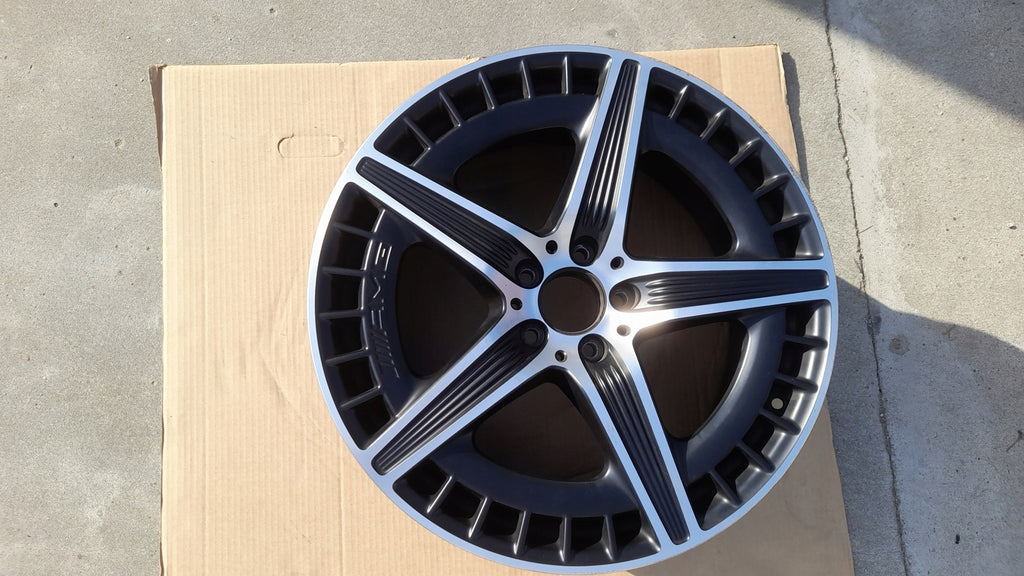 1x Alufelge 20 Zoll 9.5" 5x112 52ET A2954012700 Mercedes-Benz Amg Eqe Rim Wheel