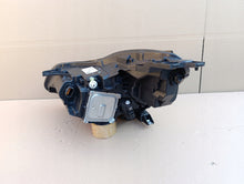 Laden Sie das Bild in den Galerie-Viewer, Frontscheinwerfer Renault Captur II 260104095R 013930-02 LED Rechts Headlight SCH4469191231tw