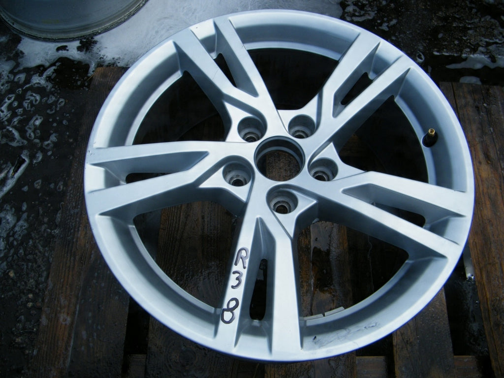 1x Alufelge 17 Zoll 7.5" 5x112 43ET Glanz Silber 8T0601025B Audi Rim Wheel