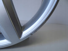 Laden Sie das Bild in den Galerie-Viewer, 1x Alufelge 18 Zoll 7.0&quot; 5x112 49ET Glanz Silber A1694011602 Mercedes-Benz W169