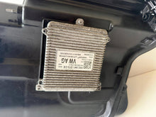 Load image into Gallery viewer, Frontscheinwerfer Skoda Karoq 57B941035 57B941036B Ein Satz Headlight SCH5891654875tb