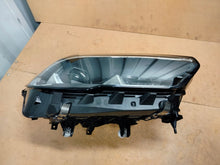 Laden Sie das Bild in den Galerie-Viewer, Frontscheinwerfer BMW G05 G06 5A27986 5A27985 Full LED Ein Satz Headlight SCH1916651864ix