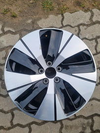 1x Alufelge 18 Zoll 7.5