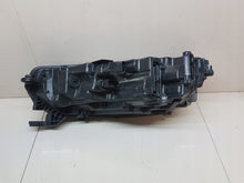 Laden Sie das Bild in den Galerie-Viewer, Frontscheinwerfer Skoda Octavia IV 5E4941016 LED Rechts Scheinwerfer Headlight SCH8581139798pj