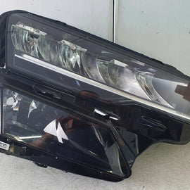 Frontscheinwerfer Skoda Karoq 57B941010 LED Rechts Scheinwerfer Headlight SCH4536090781tu
