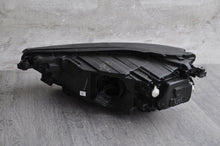 Laden Sie das Bild in den Galerie-Viewer, Frontscheinwerfer Audi Q5 80A941034F Rechts Scheinwerfer Headlight