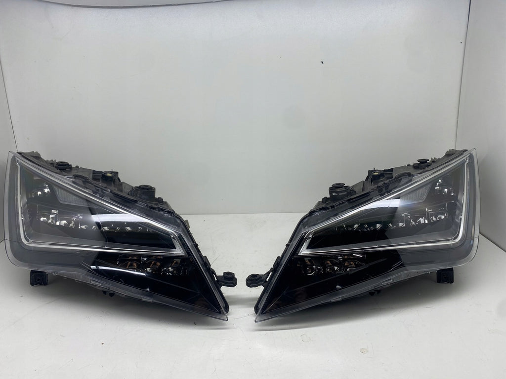 Frontscheinwerfer Seat Leon 5F1941007 5F1941008A LED Ein Satz Headlight