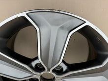 Load image into Gallery viewer, 1x Alufelge 18 Zoll 7.5" 5x114.3 49 5ET 52910-B8185 Hyundai Santa Fe Rim Wheel FEL8782761526ld