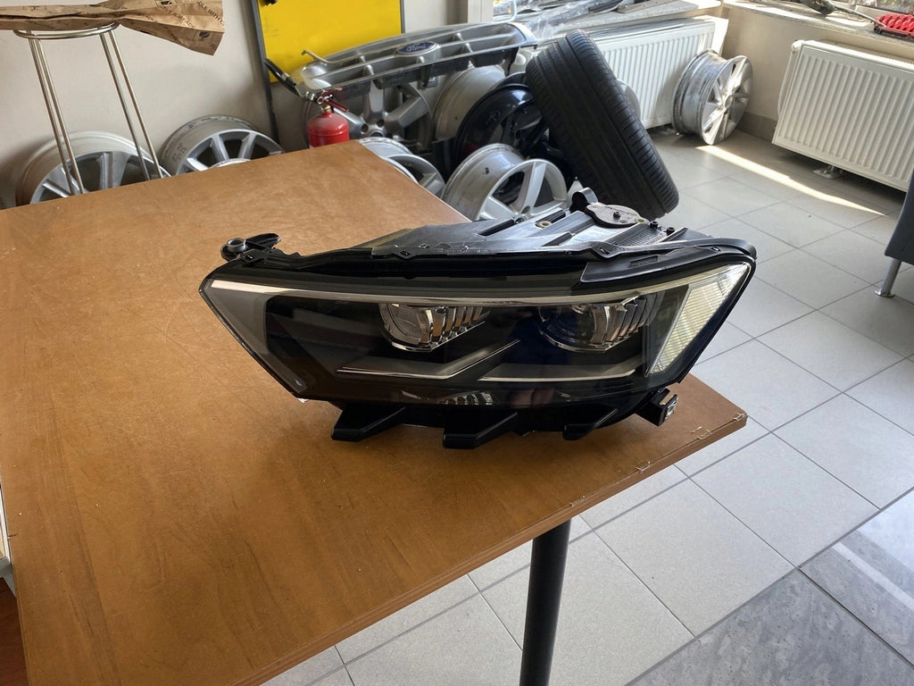 Frontscheinwerfer VW T Roc 2GA941035P Links Scheinwerfer Headlight