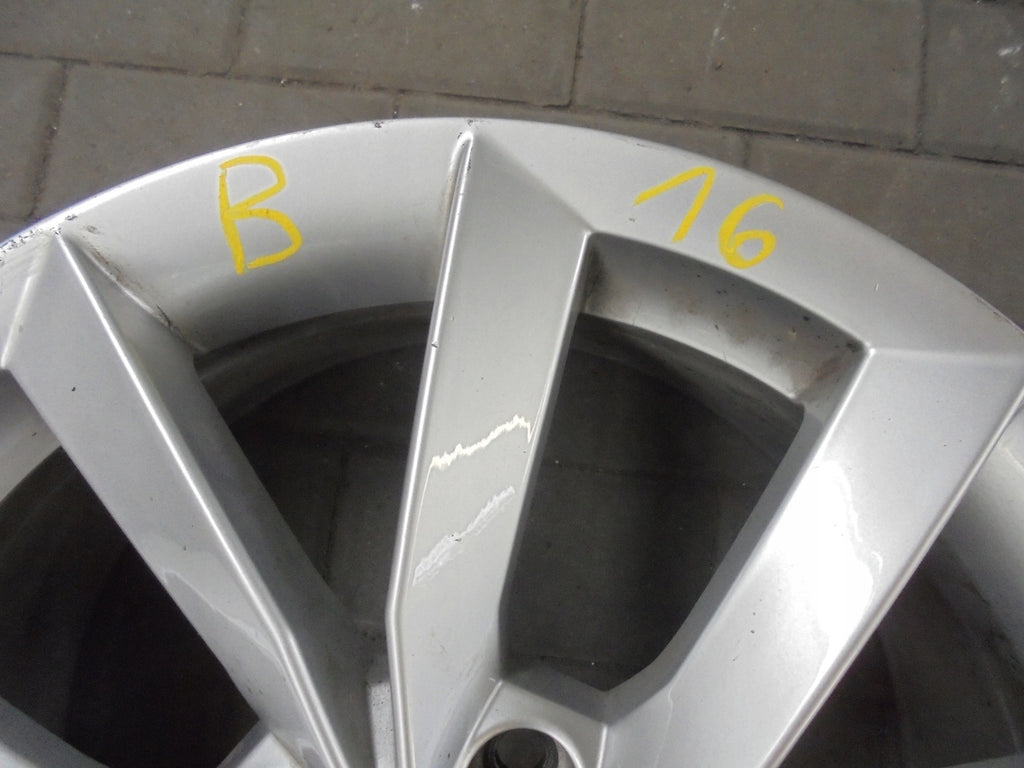 1x Alufelge 17 Zoll 7.0" 5x112 45ET Silber 5LO601025K Skoda Rim Wheel