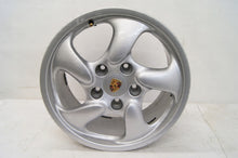 Laden Sie das Bild in den Galerie-Viewer, 4x Alufelge 17 Zoll 7.0&quot; 5x130 98636212400 Porsche Boxster 986 Rim Wheel