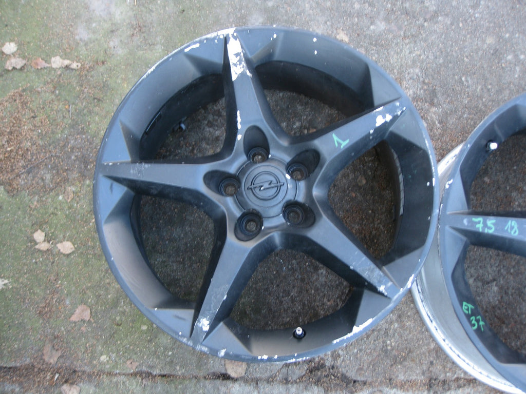 1x Alufelge 18 Zoll 7.5" 5x110 37ET 13171952 Opel Rim Wheel