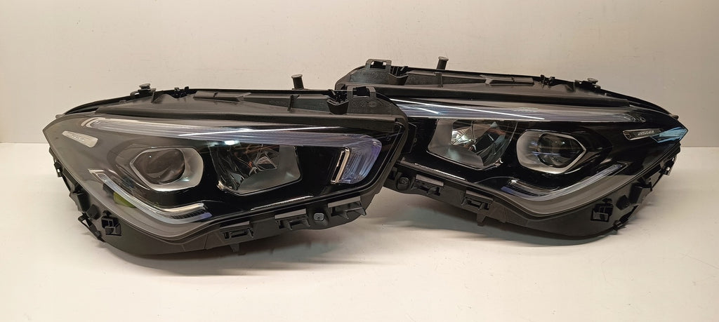 Frontscheinwerfer Mercedes-Benz Cla A1189068300 LED Rechts oder Links