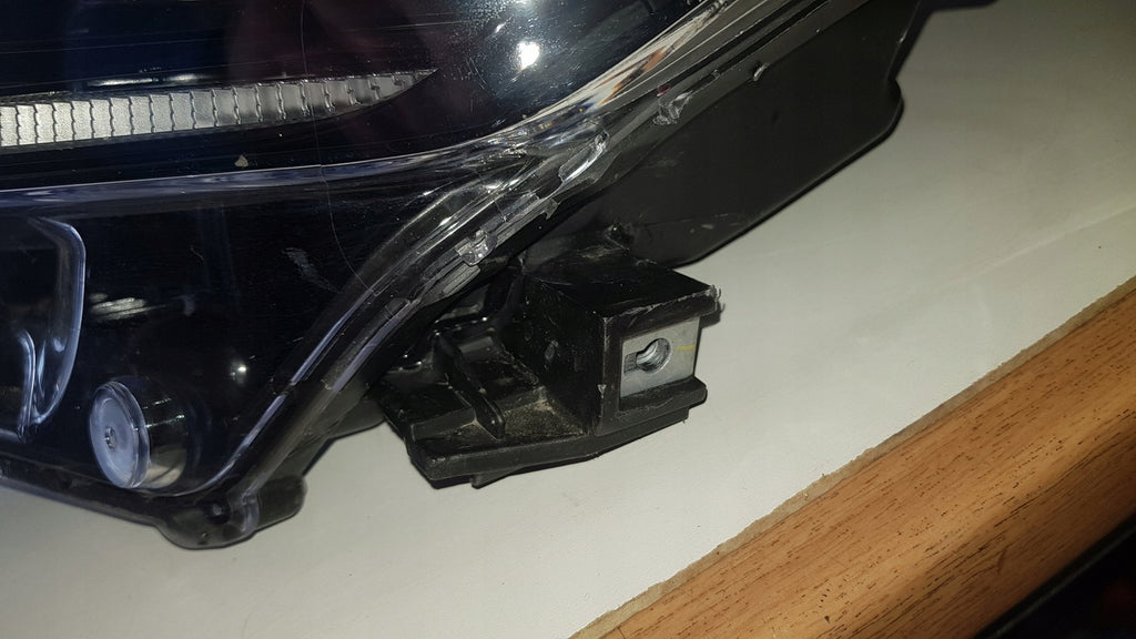 Frontscheinwerfer Toyota C-Hr Chr 81160-F4071-00 LED Links Headlight