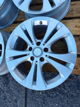 Laden Sie das Bild in den Galerie-Viewer, 4x Alufelge 17 Zoll 5x112 A2464010800 Mercedes-Benz W246 Rim Wheel FEL6113829811zn