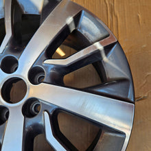 Load image into Gallery viewer, 1x Alufelge 17 Zoll 7.0" 5x114.3 46ET 9806454377 Toyota Proace Verso Rim Wheel FEL2836550515xb
