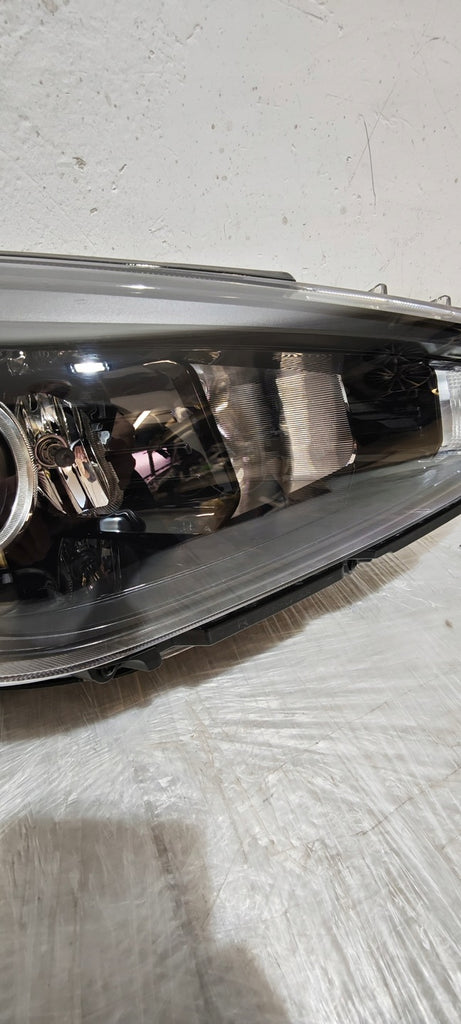 Frontscheinwerfer Hyundai I30 III 92102-G4060 Xenon Rechts Headlight SCH9719770057ro