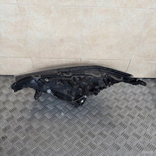 Laden Sie das Bild in den Galerie-Viewer, Frontscheinwerfer Toyota V I LED Ein Satz Scheinwerfer Headlight SCH7648229603pc