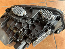 Laden Sie das Bild in den Galerie-Viewer, Frontscheinwerfer BMW F21 F20 741414705 749894201 Ein Satz Headlight SCH3002716750zl
