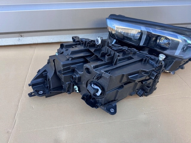 Frontscheinwerfer BMW 5 5A798D7-08 5A798D8-09 Ein Satz Scheinwerfer Headlight SCH4247663478ys