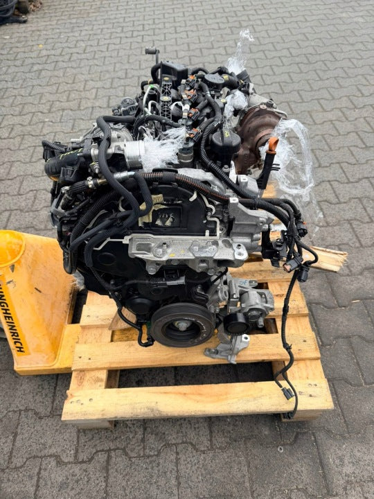 Motor Peugeot 5008 II YH01 17TKm 2024 Diesel Engine Komplett MOT3187921630hm