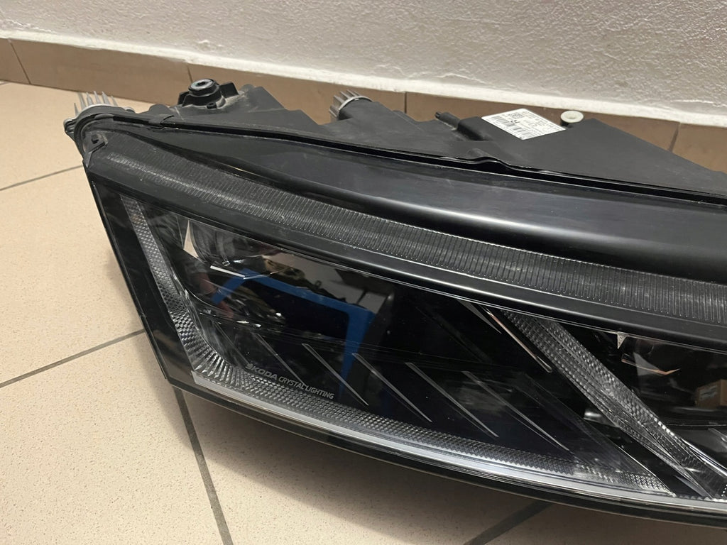 Frontscheinwerfer Skoda Octavia IV 5E4941016B Full LED Rechts Headlight SCH2977922998ak