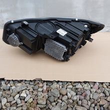 Laden Sie das Bild in den Galerie-Viewer, Frontscheinwerfer BMW F45 F46 7422580 LED Rechts Scheinwerfer Headlight SCH1505355520yi
