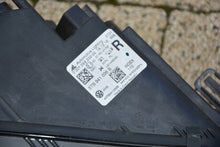 Laden Sie das Bild in den Galerie-Viewer, Frontscheinwerfer VW Touran 5TB941036B 5TB941035B Ein Stück (Rechts oder Links)