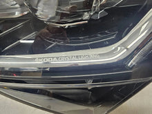 Laden Sie das Bild in den Galerie-Viewer, Frontscheinwerfer Skoda Superb III 3V1941015D Links Scheinwerfer Headlight